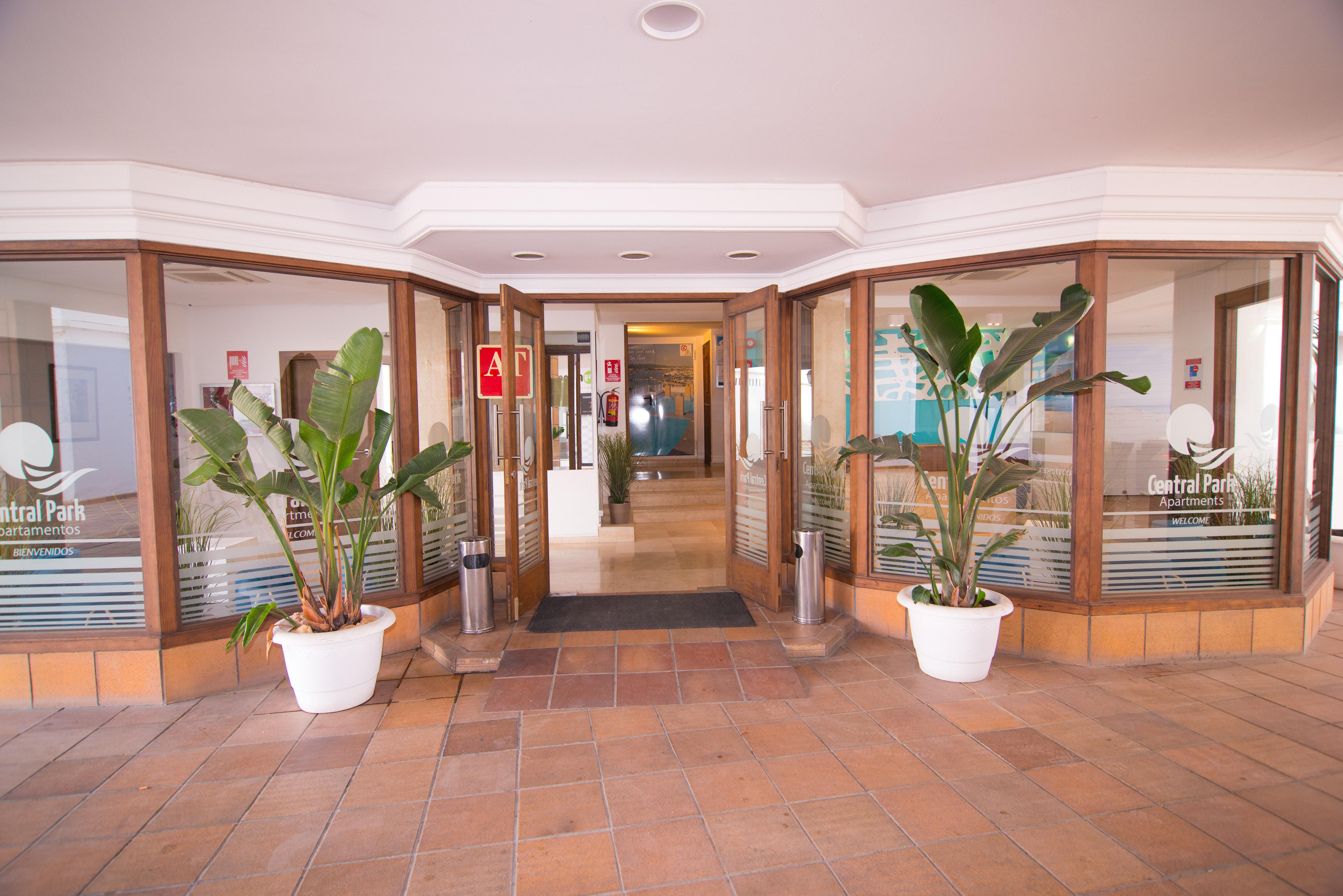 Sunside Ibiza Studios - Only Adults- Formerly Known As Central Park Sant Antoni de Portmany Esterno foto