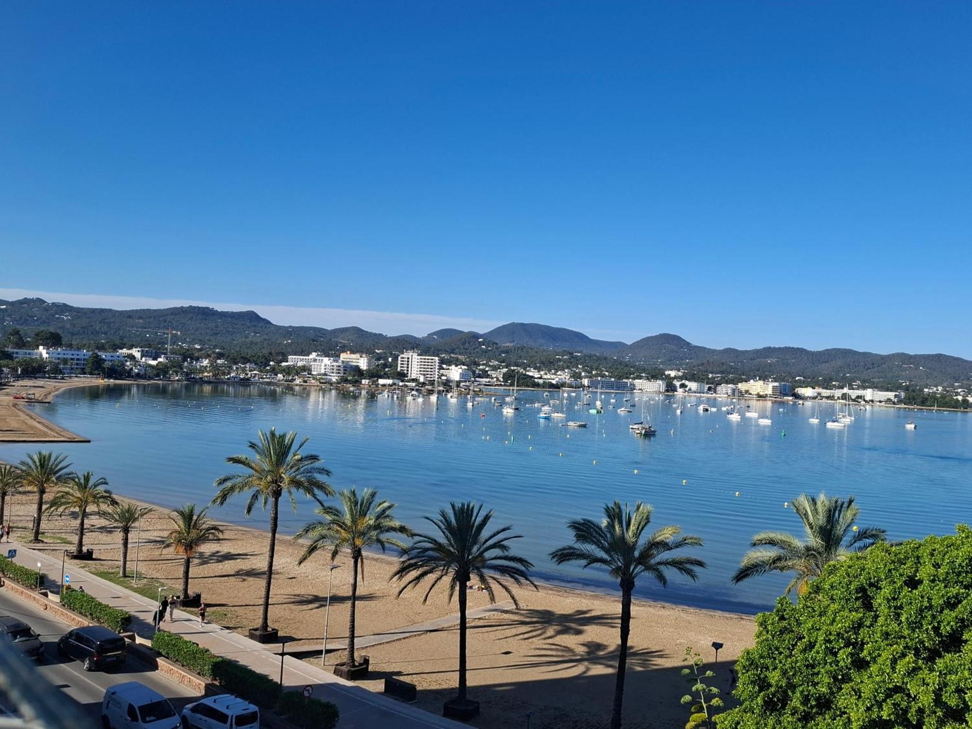 Sunside Ibiza Studios - Only Adults- Formerly Known As Central Park Sant Antoni de Portmany Esterno foto