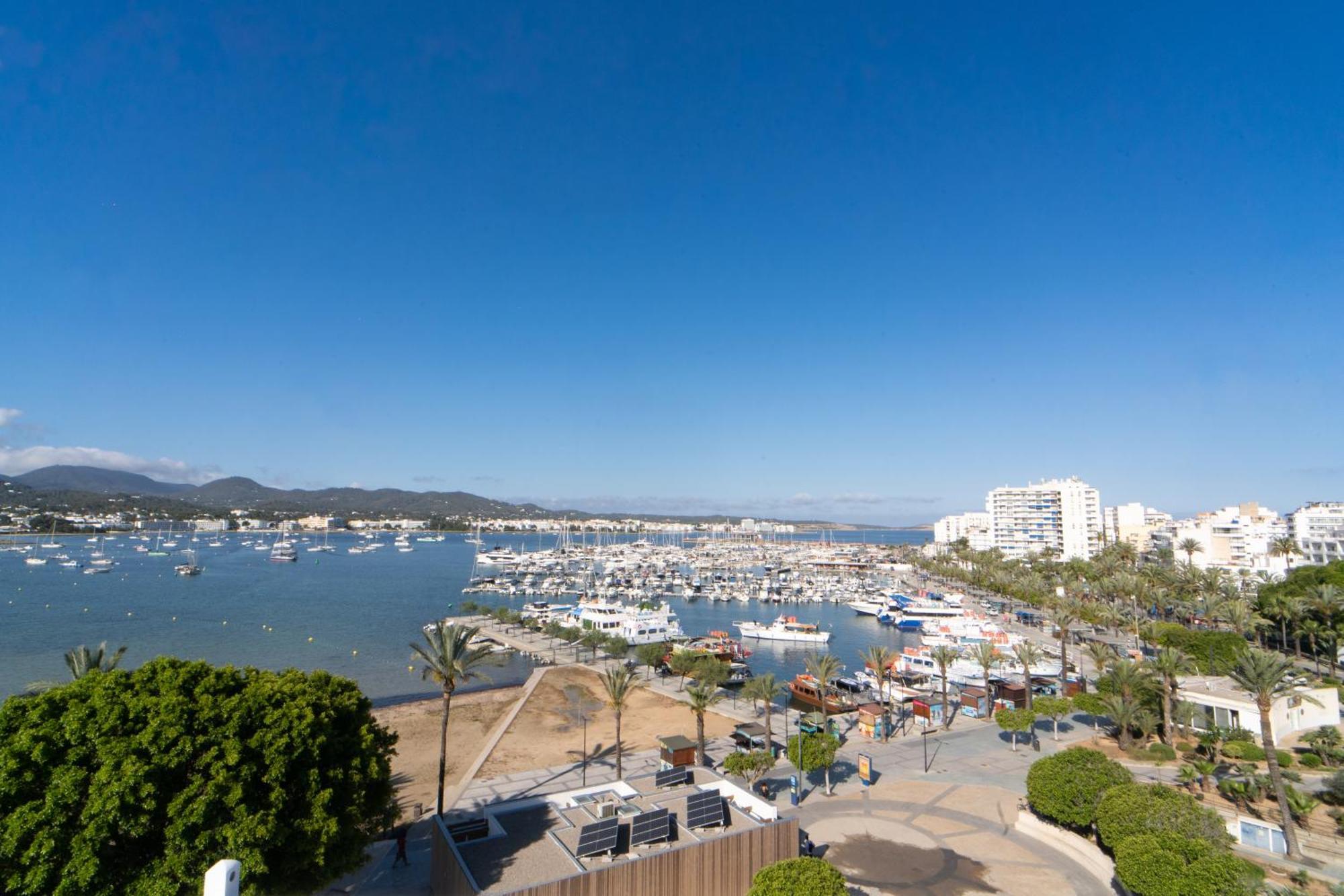 Sunside Ibiza Studios - Only Adults- Formerly Known As Central Park Sant Antoni de Portmany Esterno foto