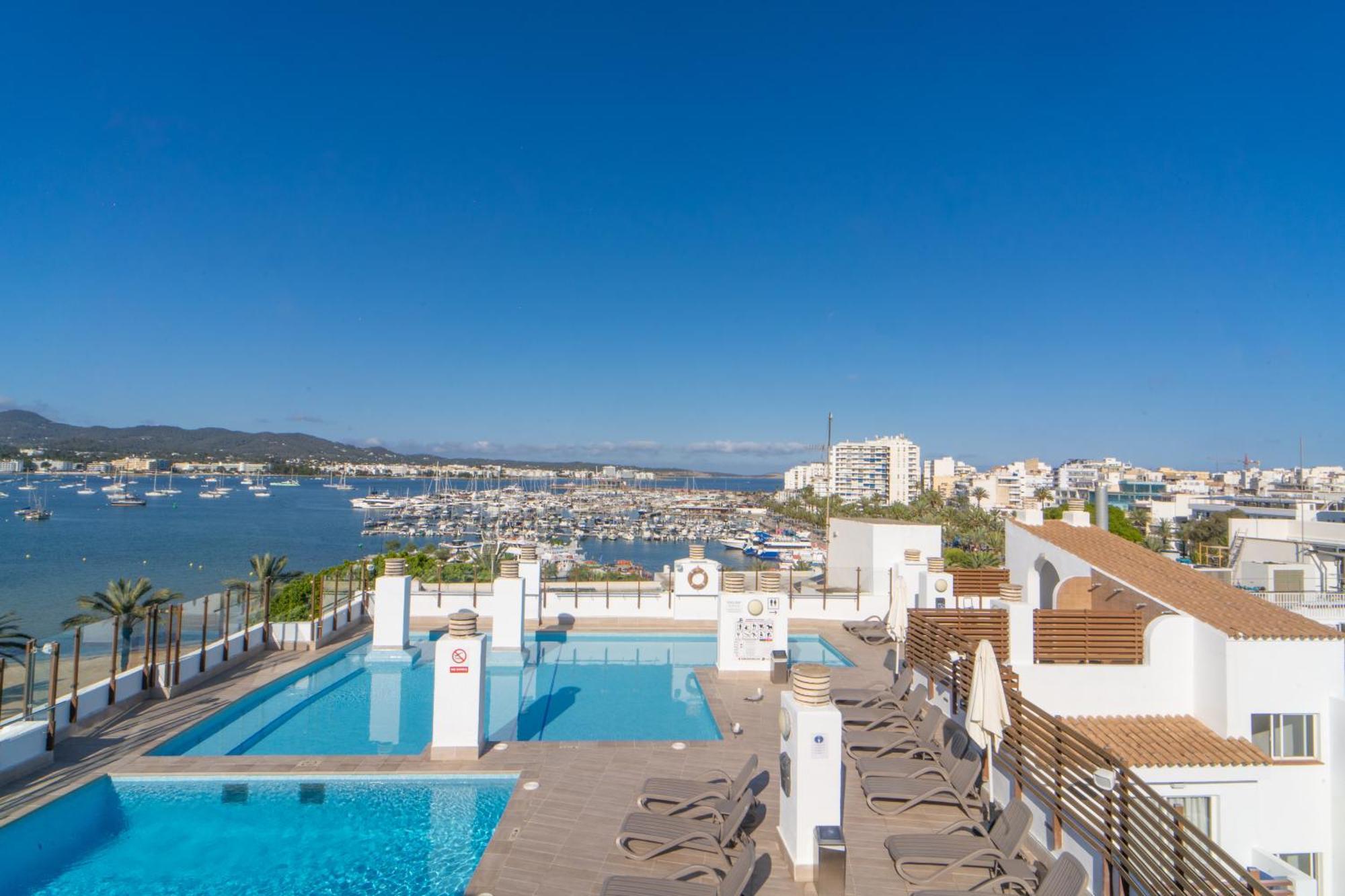 Sunside Ibiza Studios - Only Adults- Formerly Known As Central Park Sant Antoni de Portmany Esterno foto